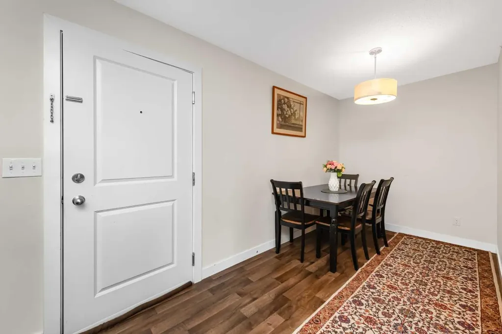 195 Kincora Glen Road NW Calgary AB T3R 0S3