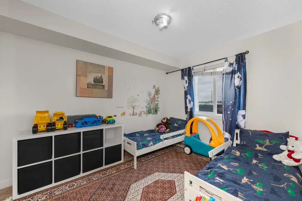 195 Kincora Glen Road NW Calgary AB T3R 0S3
