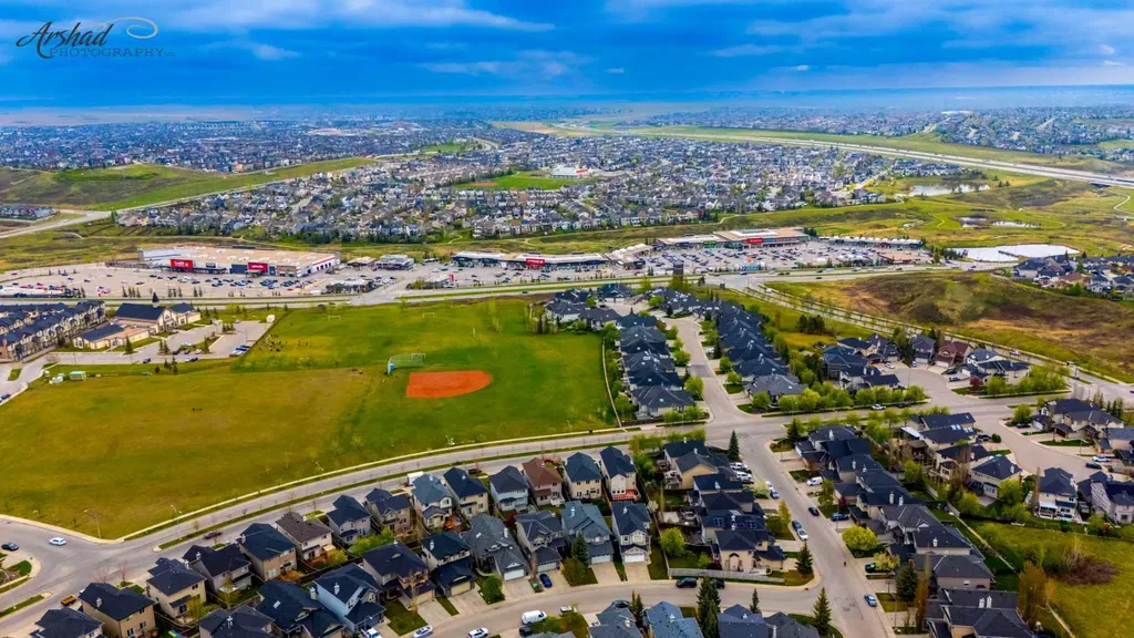 195 Kincora Glen Road NW Calgary AB T3R 0S3