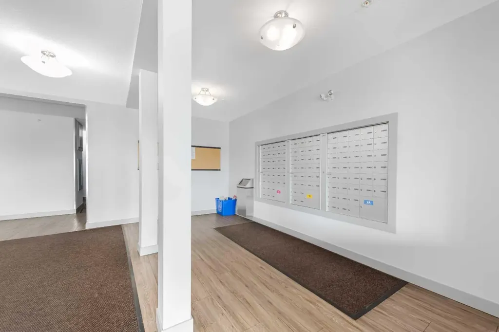 195 Kincora Glen Road NW Calgary AB T3R 0S3