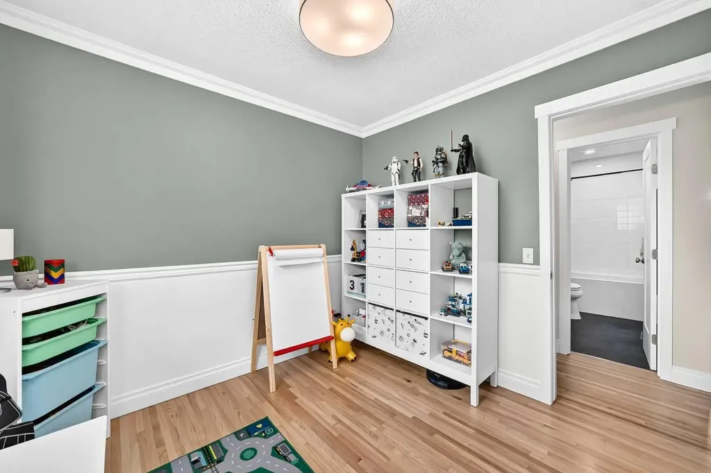 8632 Atlas Drive SE Calgary AB T2H 1R3