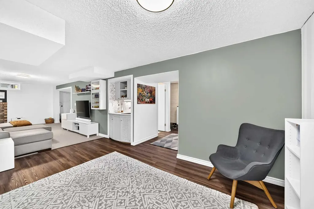 8632 Atlas Drive SE Calgary AB T2H 1R3