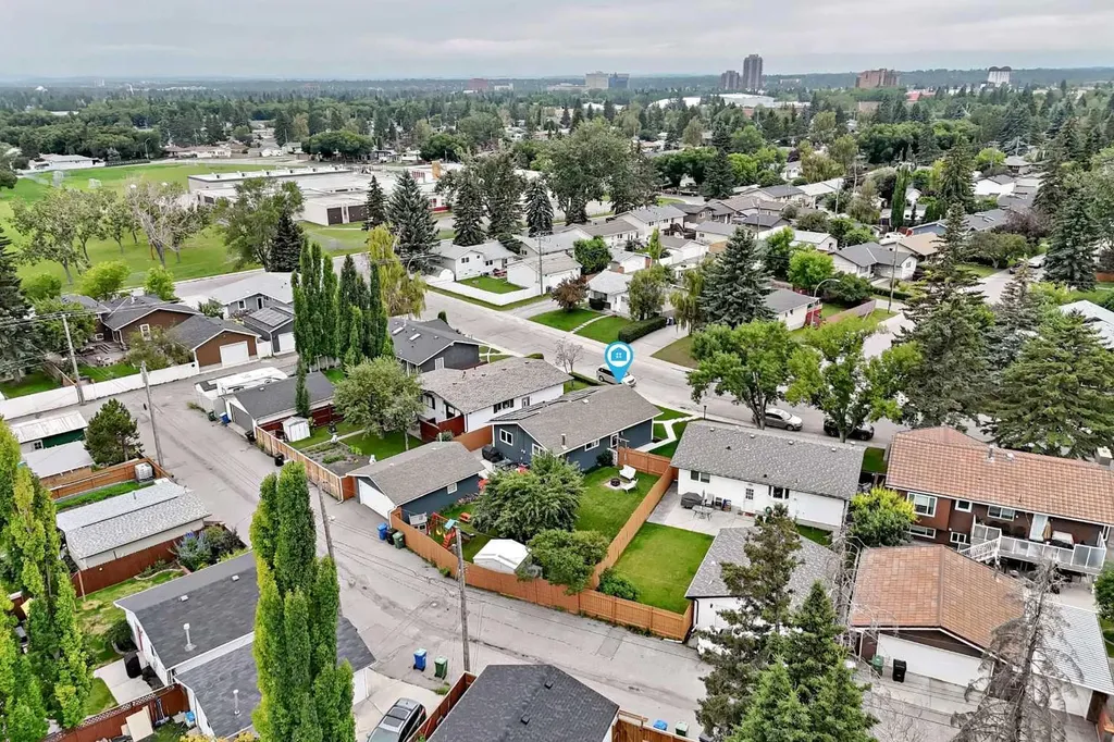 8632 Atlas Drive SE Calgary AB T2H 1R3