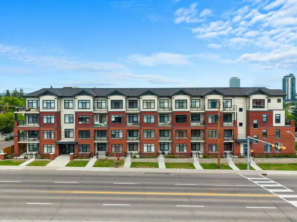 1702 17 Avenue SW Calgary AB T2T 0E7