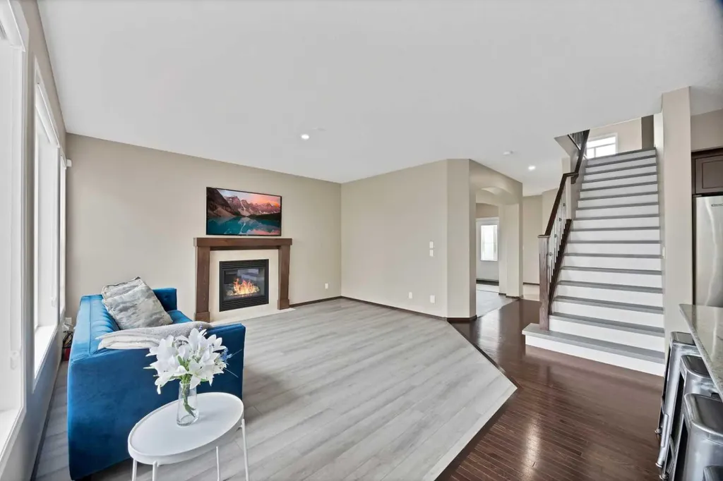 799 New Brighton Drive SE Calgary AB T2Z1A1