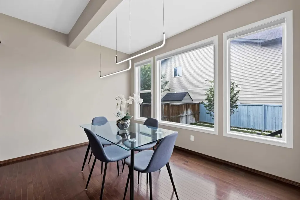 799 New Brighton Drive SE Calgary AB T2Z1A1