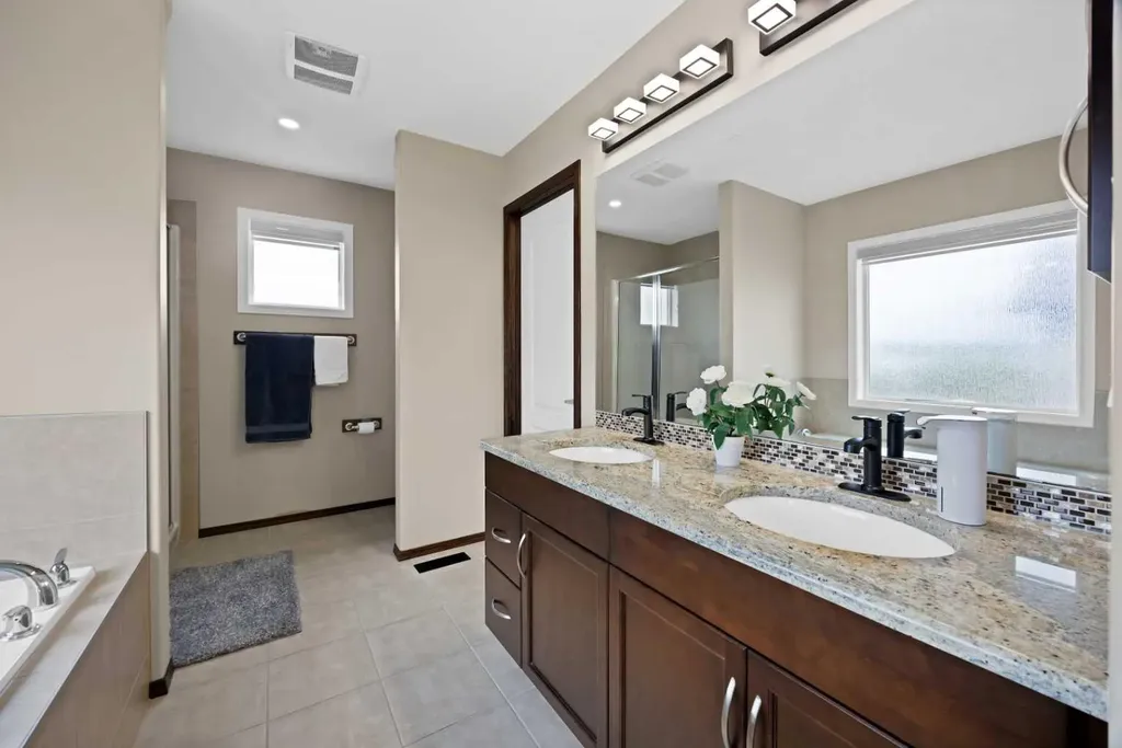 799 New Brighton Drive SE Calgary AB T2Z1A1