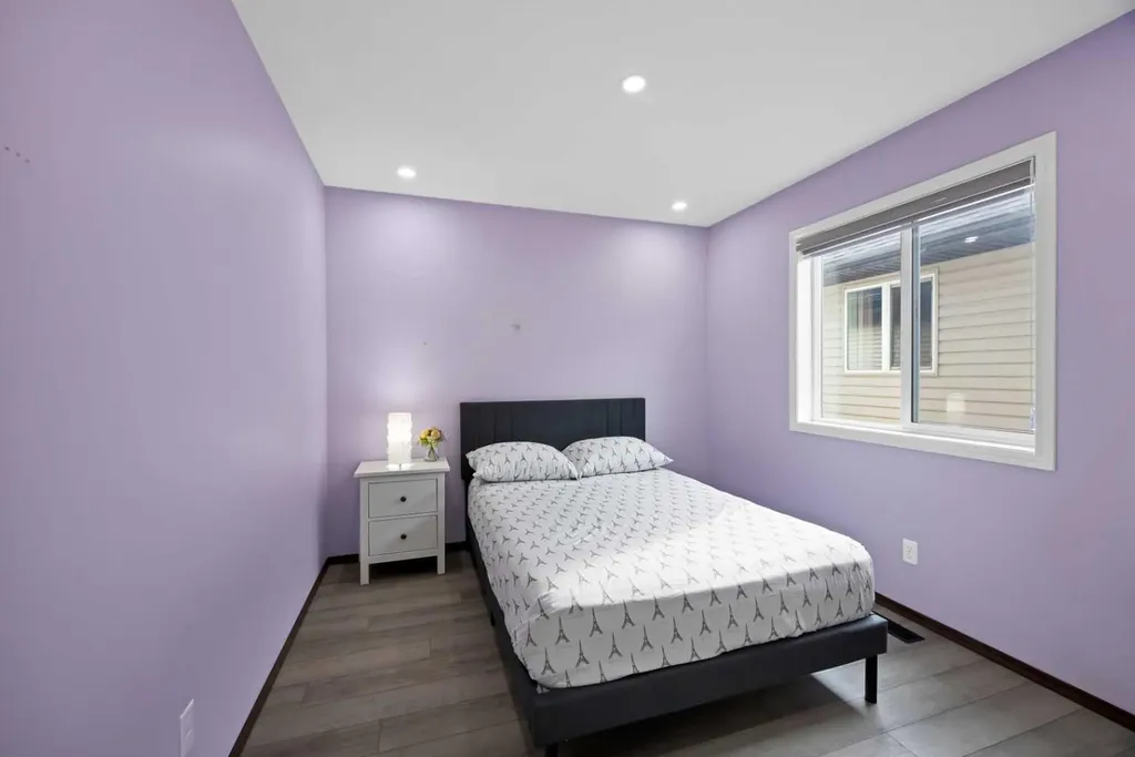 799 New Brighton Drive SE Calgary AB T2Z1A1