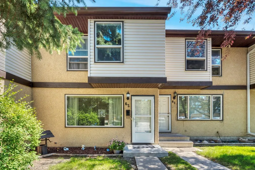 630 Sabrina Road SW Calgary AB T2W 2N7