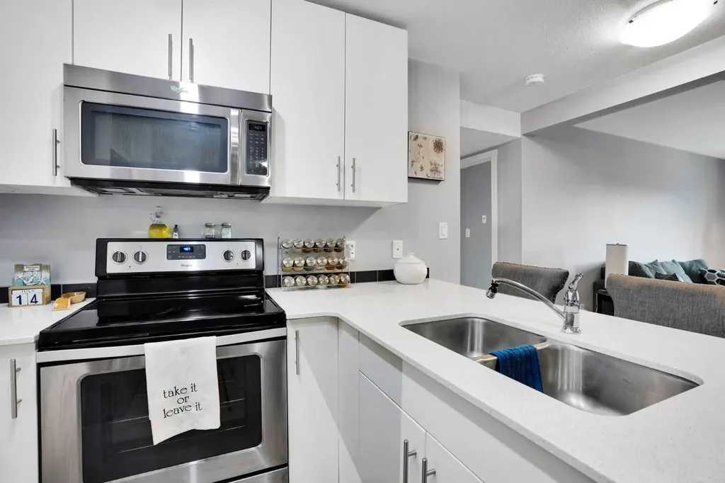 181 Skyview Ranch Manor NE Calgary AB T3N 0V2