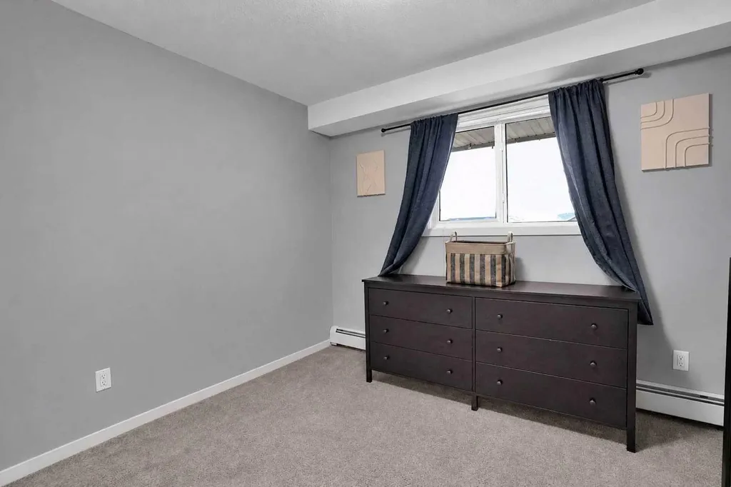 181 Skyview Ranch Manor NE Calgary AB T3N 0V2