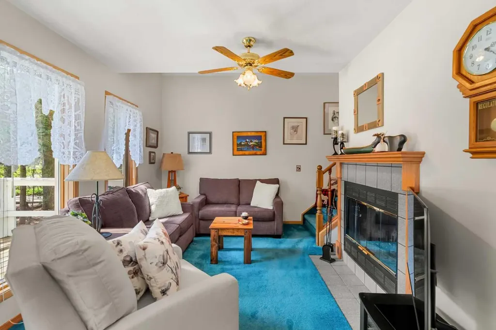 730 2nd Street Canmore AB T1W 2K7
