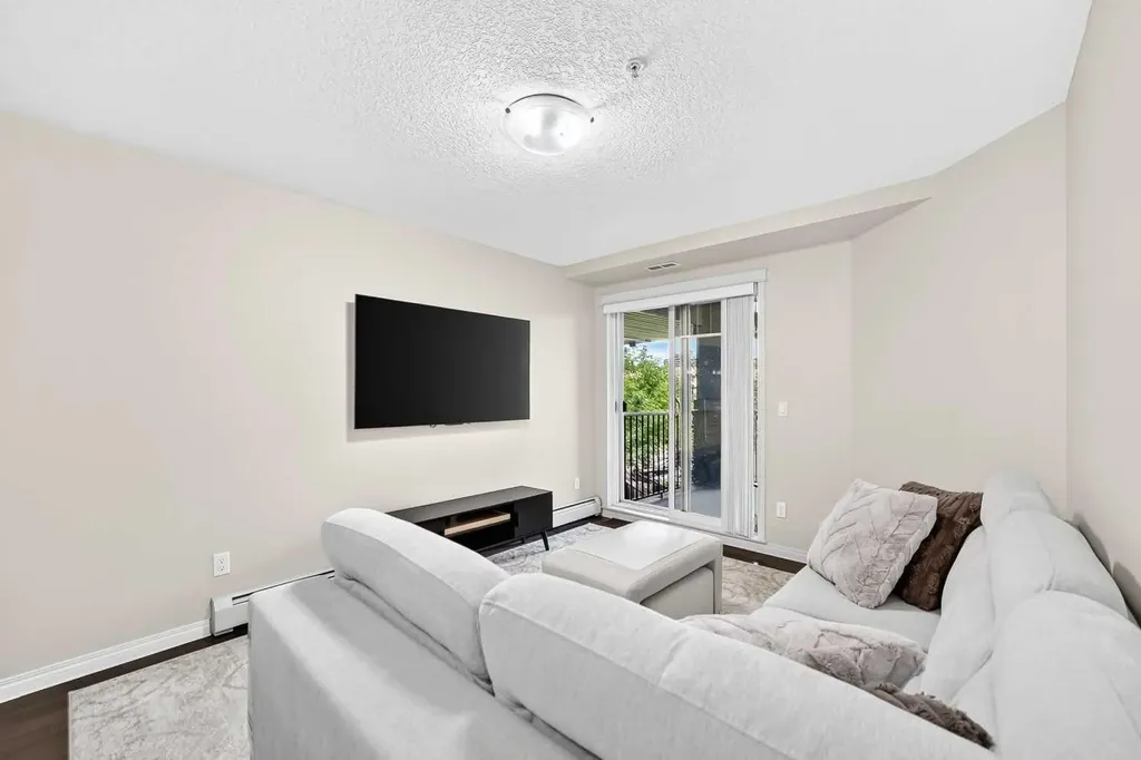 175 Panatella Hill NW Calgary AB T3K 0V9