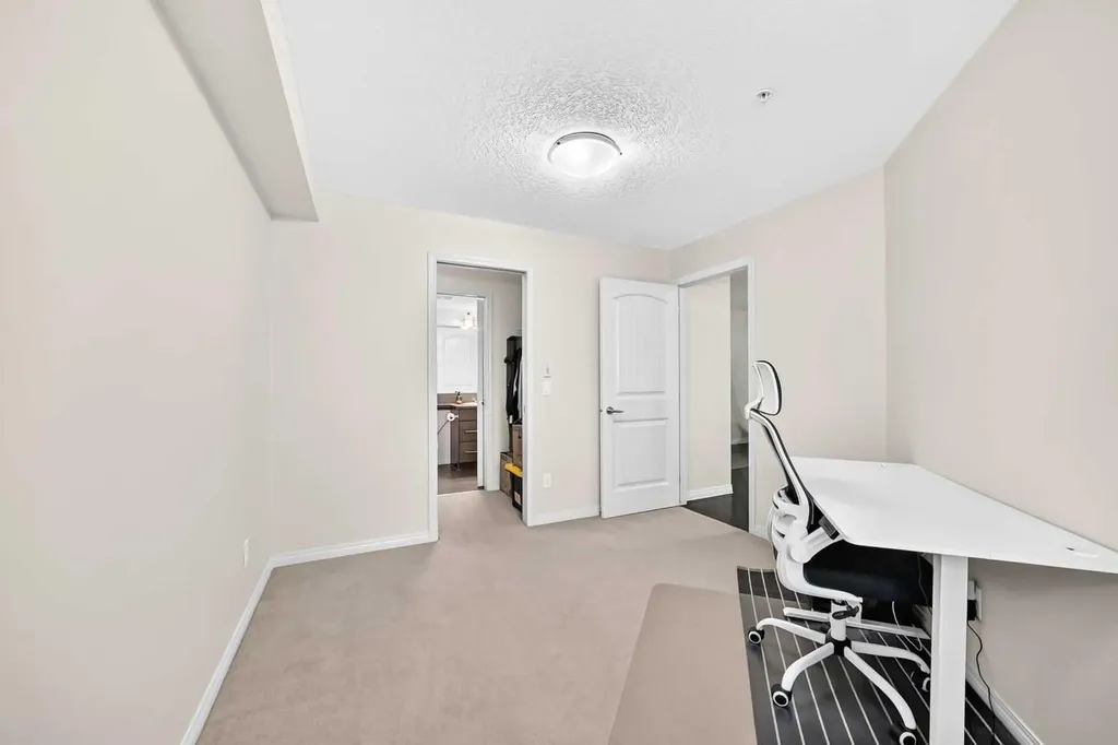 175 Panatella Hill NW Calgary AB T3K 0V9