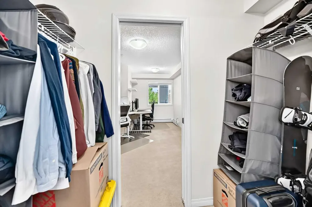 175 Panatella Hill NW Calgary AB T3K 0V9