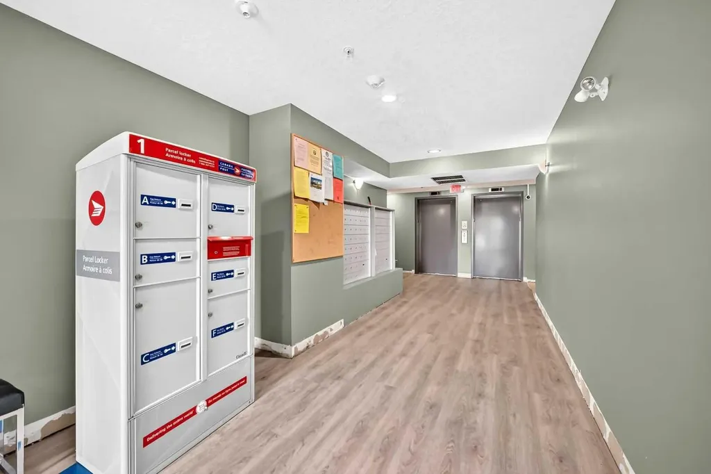 175 Panatella Hill NW Calgary AB T3K 0V9