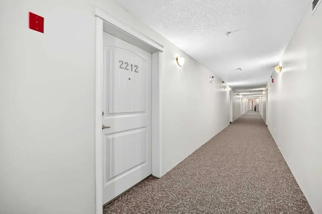 175 Panatella Hill NW Calgary AB T3K 0V9