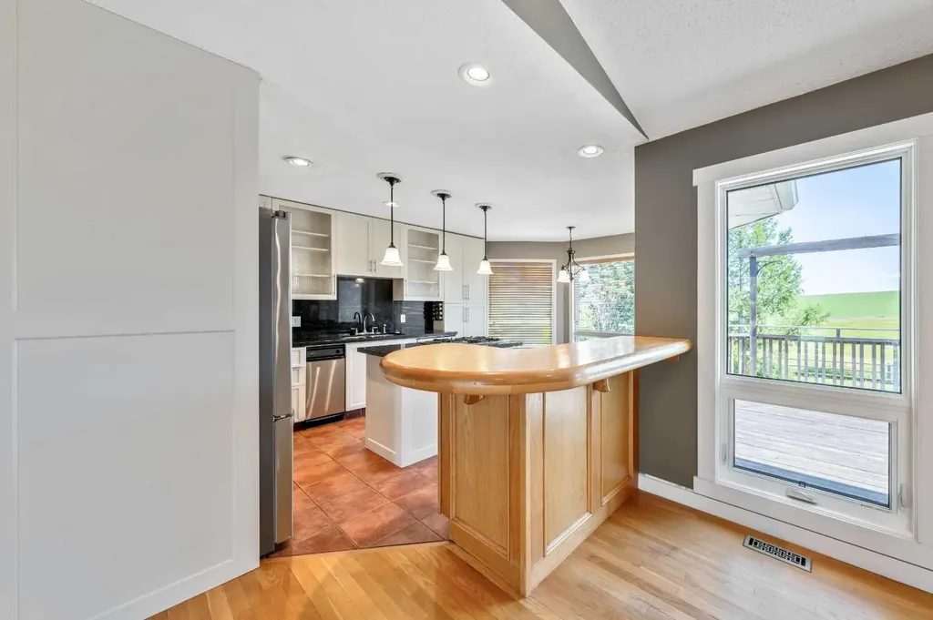 258098 48 Street W Rural Foothills County AB T1S 1A2