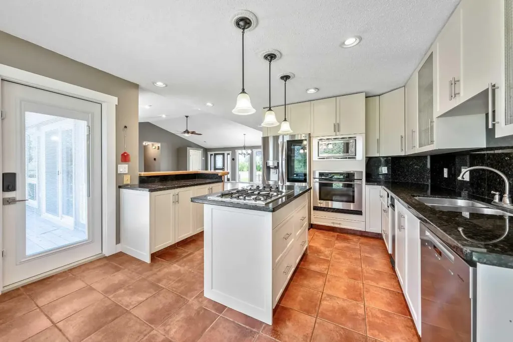 258098 48 Street W Rural Foothills County AB T1S 1A2