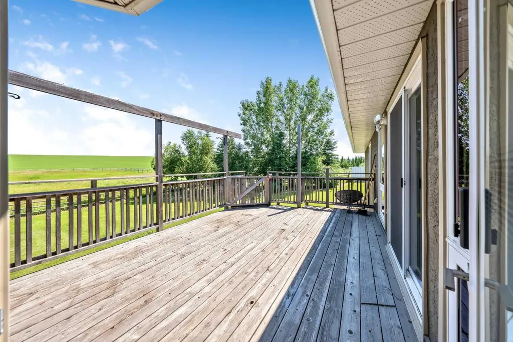 258098 48 Street W Rural Foothills County AB T1S 1A2