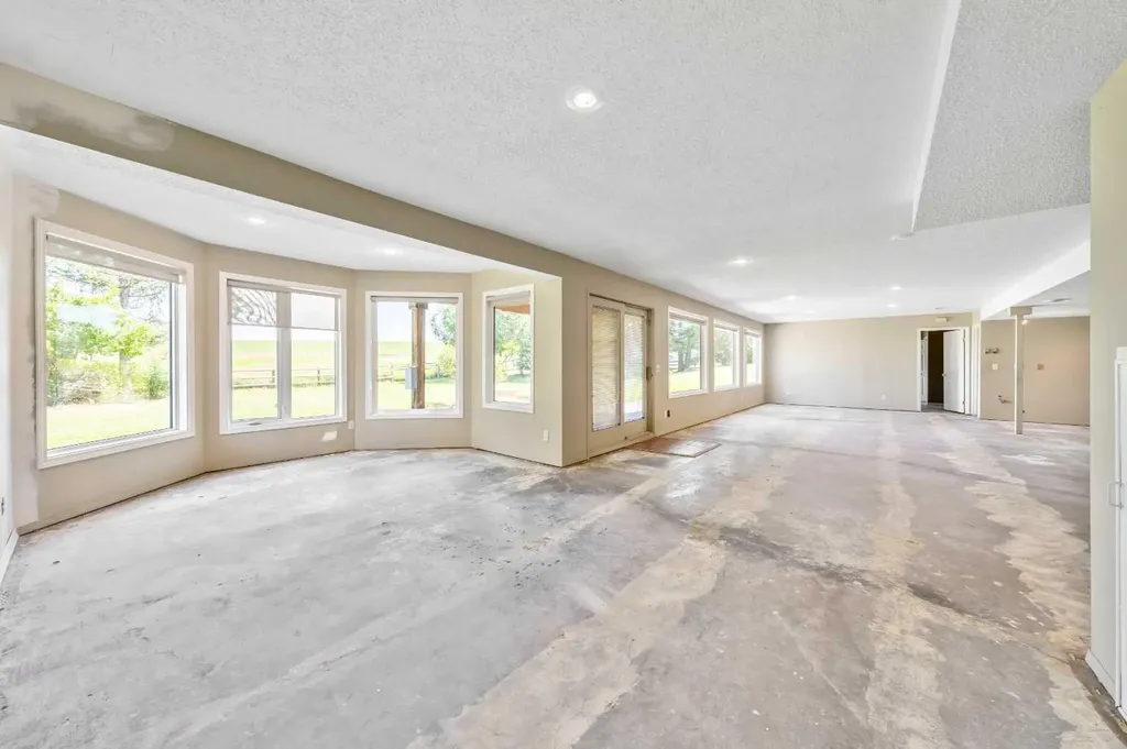 258098 48 Street W Rural Foothills County AB T1S 1A2