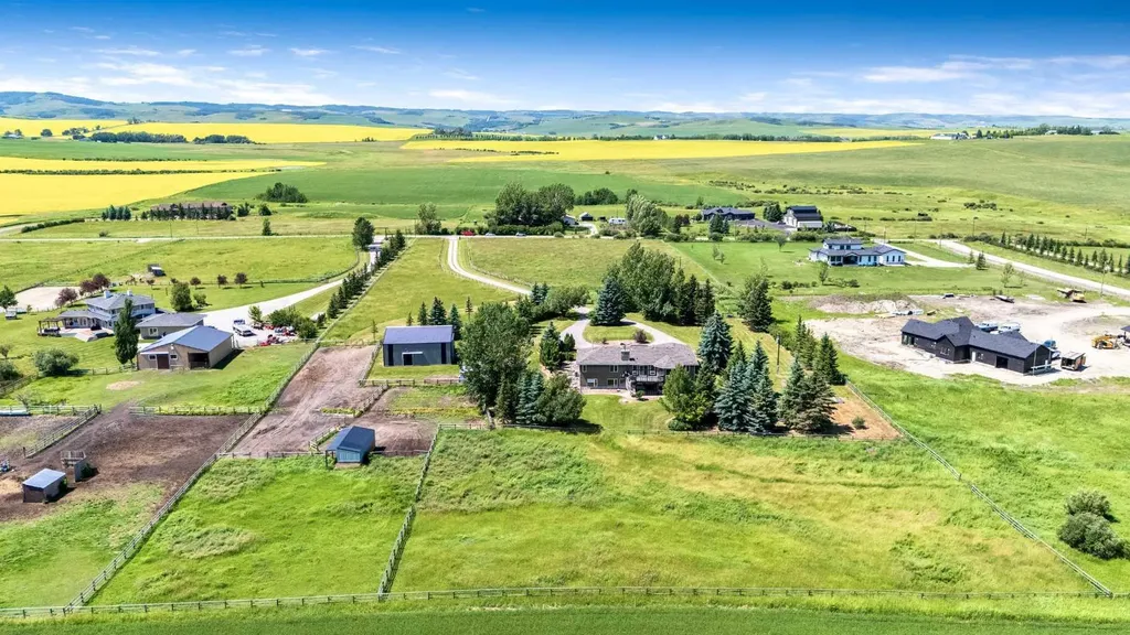 258098 48 Street W Rural Foothills County AB T1S 1A2