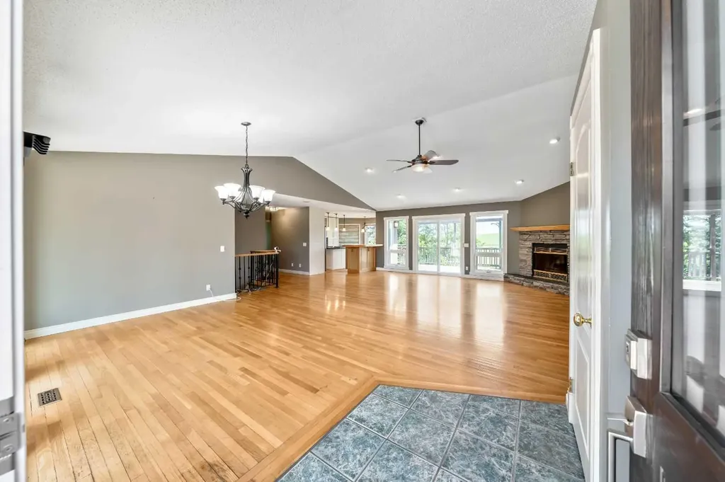 258098 48 Street W Rural Foothills County AB T1S 1A2