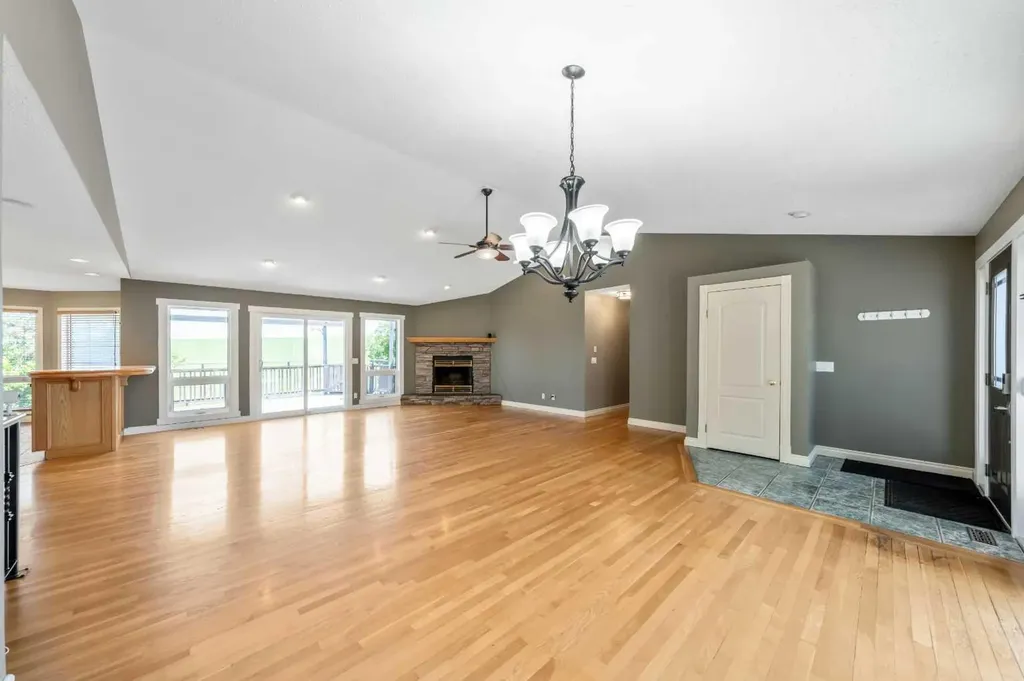 258098 48 Street W Rural Foothills County AB T1S 1A2