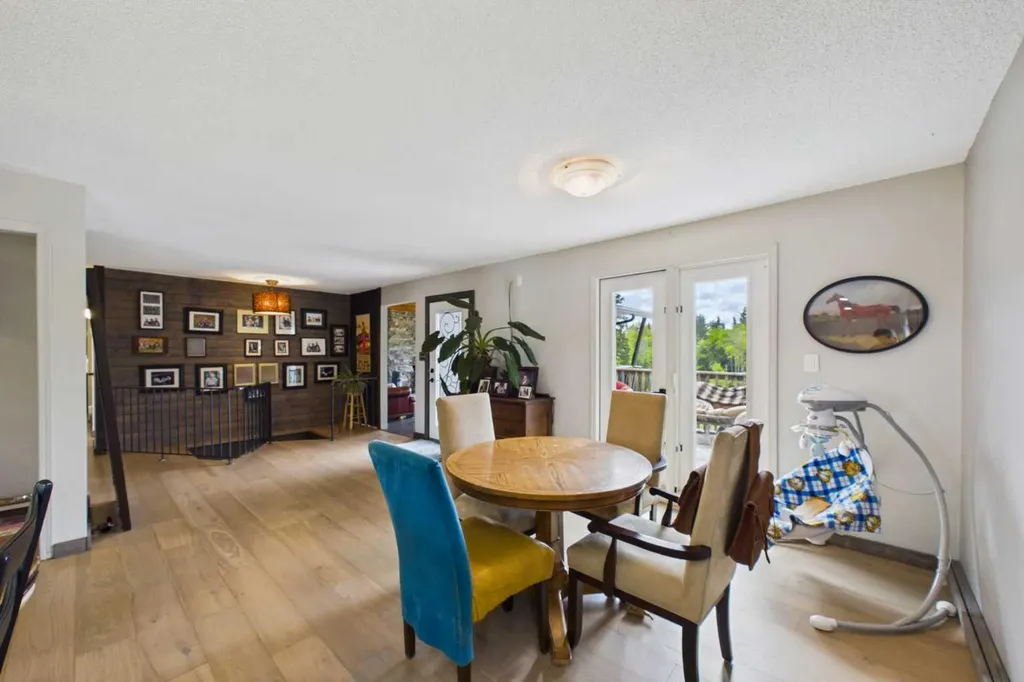 2168 587 Highway Bowden AB T0M 0K0