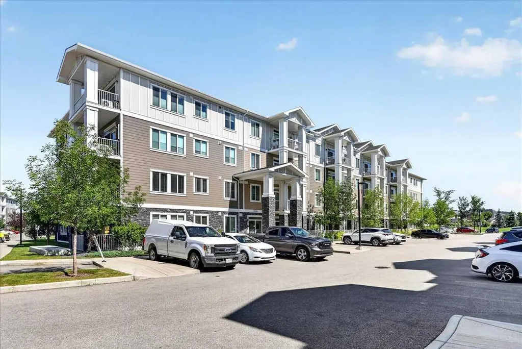 522 Cranford Drive SE Calgary AB T3M 2L7