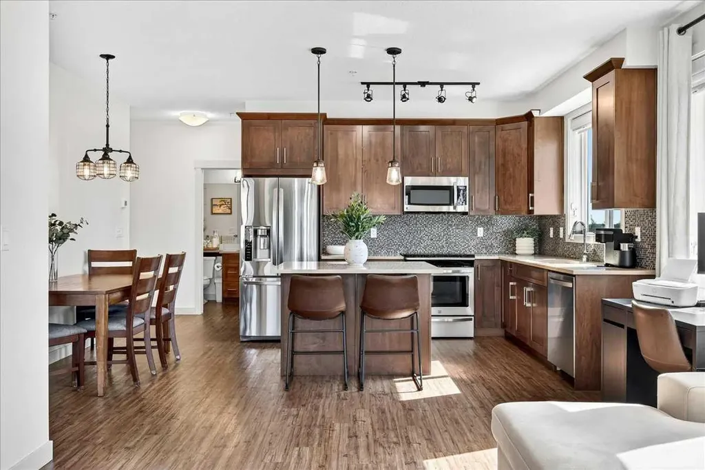 522 Cranford Drive SE Calgary AB T3M 2L7