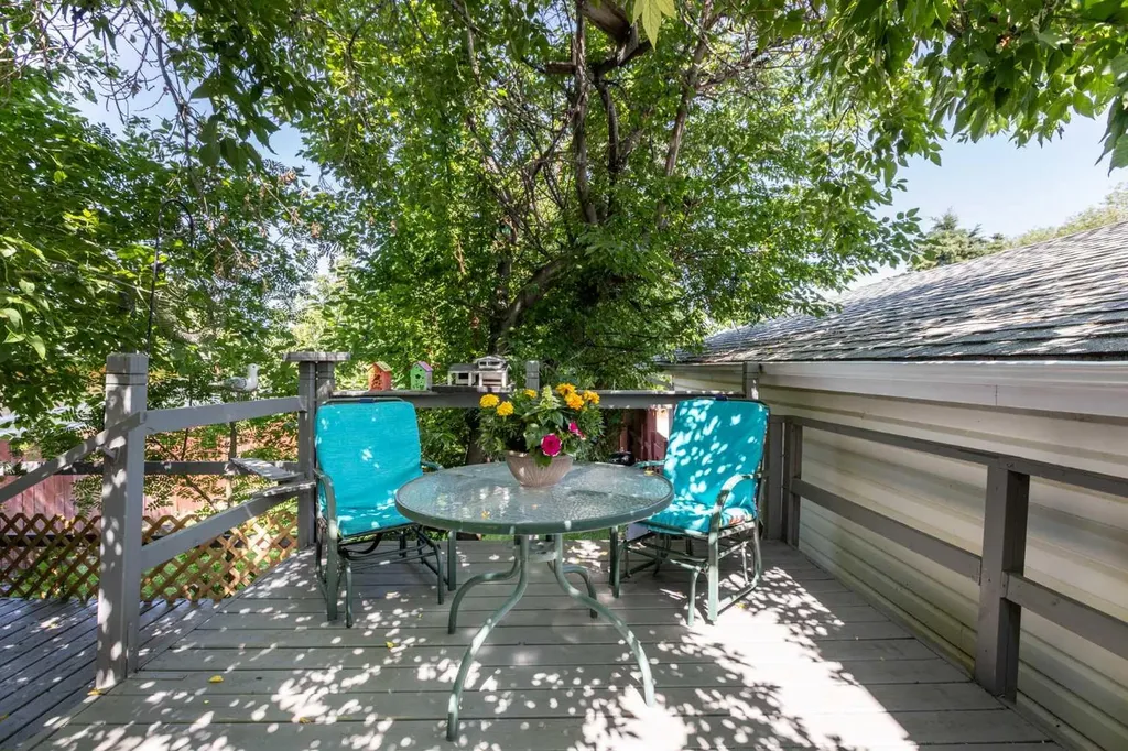4003 53 Avenue Innisfail AB T4G 1G4