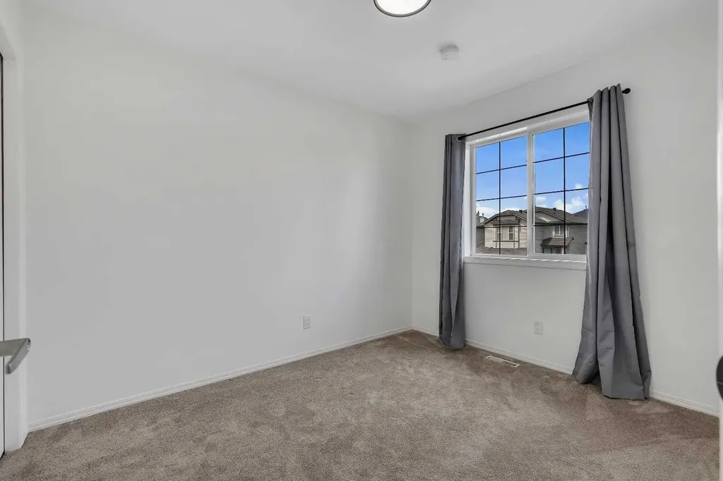 167 Valley Crest Close NW Calgary AB T3B 5X3