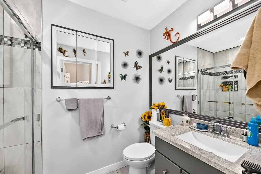 3516 26a Street SE Calgary AB T2B3G8