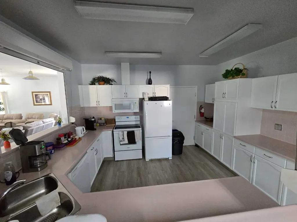 3516 26a Street SE Calgary AB T2B3G8