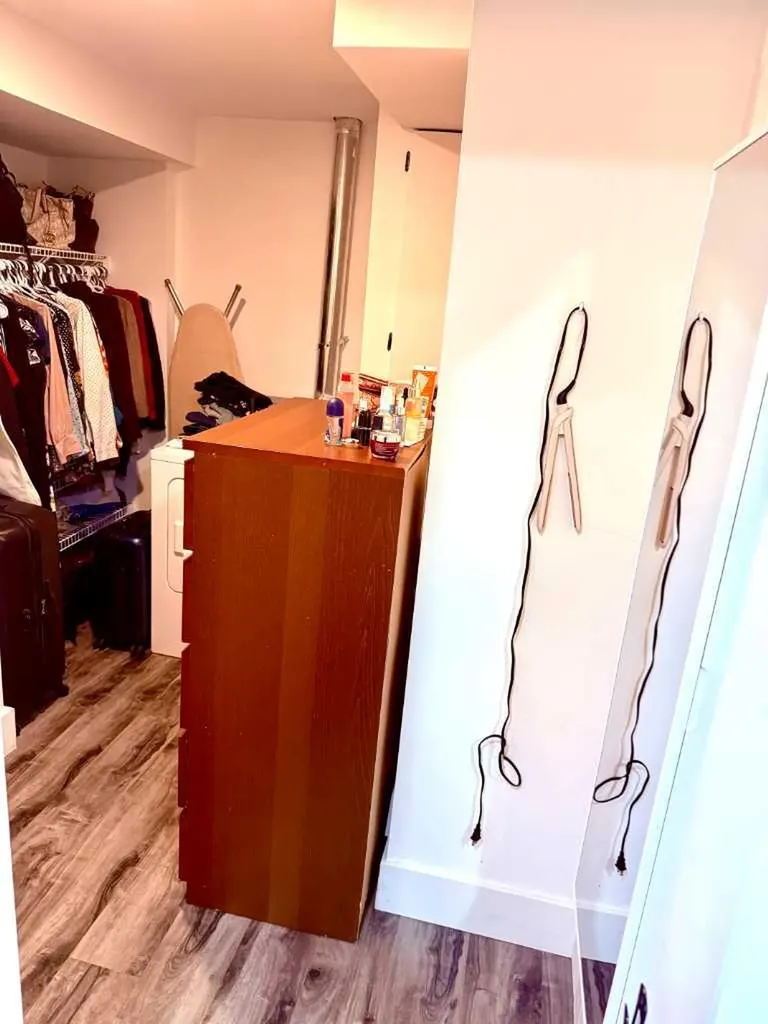 21 Cawder Drive NW Calgary AB T2L0L8