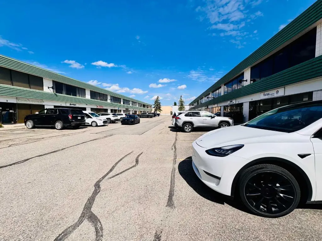 3610 29 Street NE Calgary AB T2P 0S4