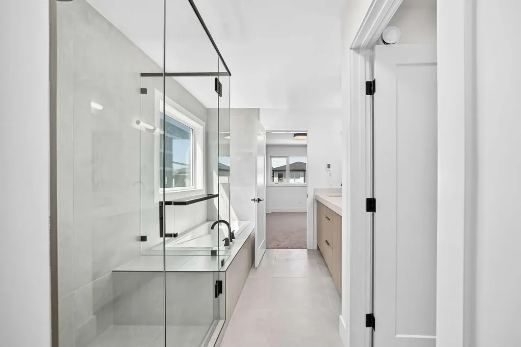 107 West Grove Gate SW Calgary AB T3H1Z4