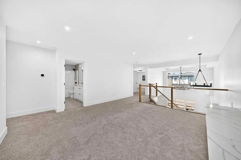 107 West Grove Gate SW Calgary AB T3H1Z4