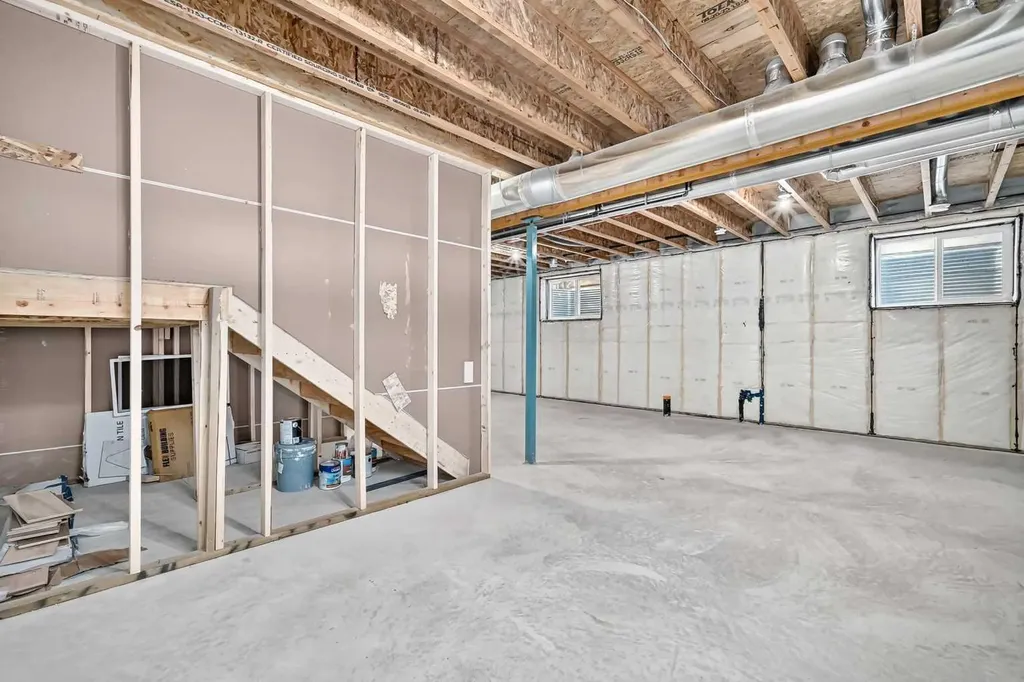 107 West Grove Gate SW Calgary AB T3H1Z4