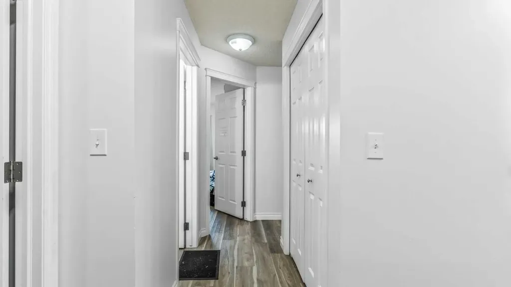 5555 Falsbridge Drive NE Calgary AB T3J3E8
