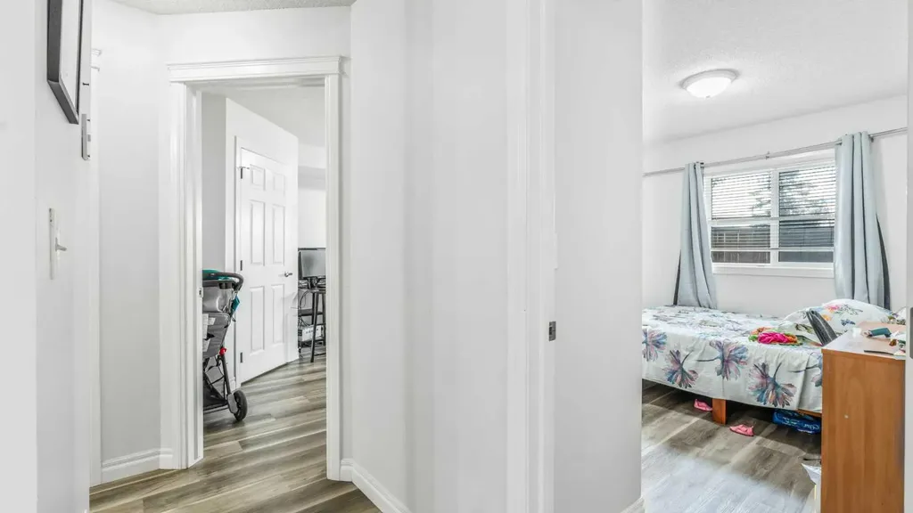 5555 Falsbridge Drive NE Calgary AB T3J3E8