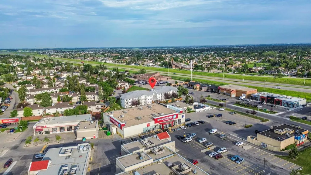 5555 Falsbridge Drive NE Calgary AB T3J3E8