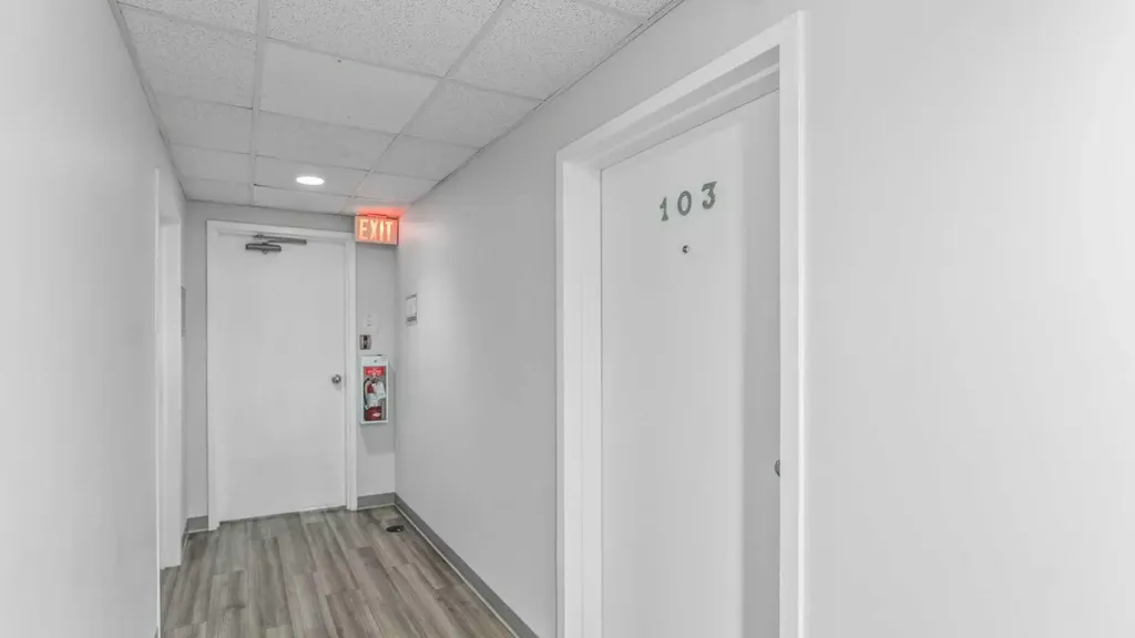 5555 Falsbridge Drive NE Calgary AB T3J3E8