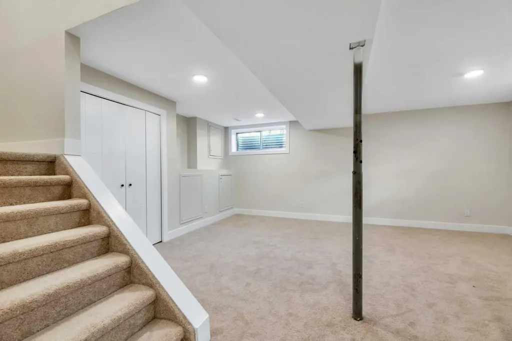 75 Templemont Way NE Calgary AB T1Y 5K8