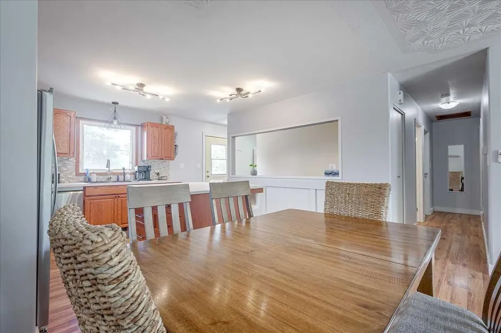 4709 55 Avenue Rimbey AB T0C 2J0