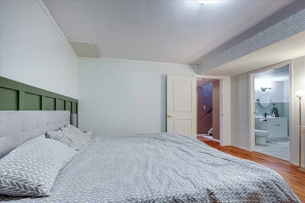 4709 55 Avenue Rimbey AB T0C 2J0
