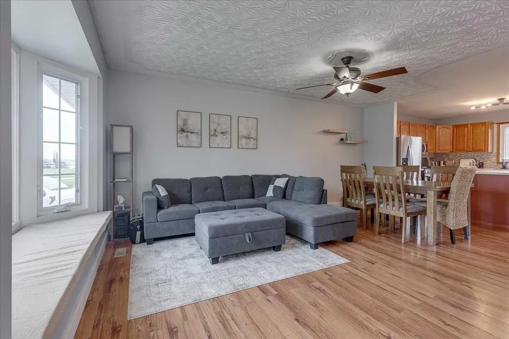 4709 55 Avenue Rimbey AB T0C 2J0