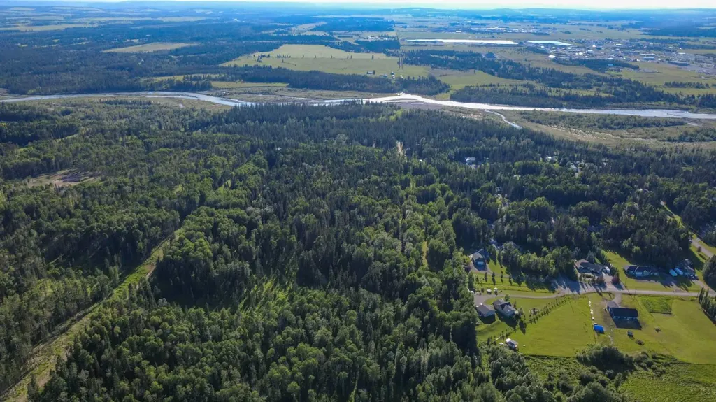 32479 Highway 760 E Rural Mountain View County AB T0M 1X0
