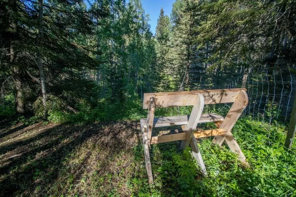 32479 Highway 760 E Rural Mountain View County AB T0M 1X0